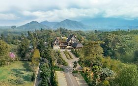 Plataran Puncak Suites